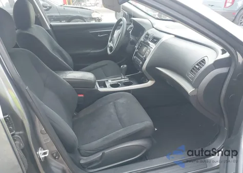 2015 Nissan Altima 2.5 S z USA, uszkodzony, nr VIN 1N4AL3AP6FC191543